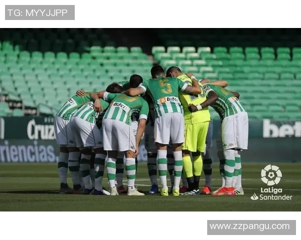 波尔蒂与法伦斯激战正酣球迷期待精彩对决与胜负悬念 波尔蒂与法伦斯激战正酣球迷期待精彩对决与胜负悬念